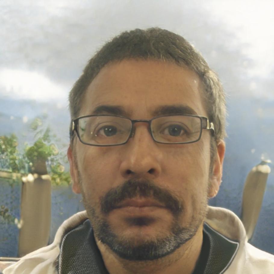 Professional headshot of Silas Thorsson, Lead Visual Artist